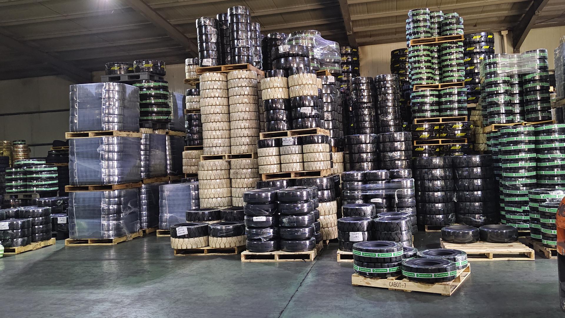 Forklift Solid Tyres – JABIL industrial tyres